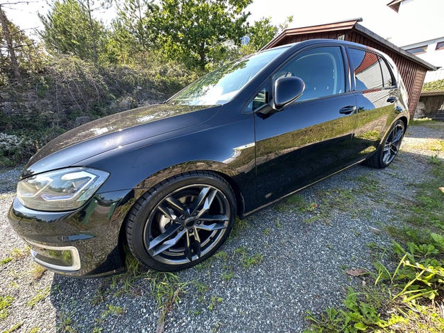 2018 VOLKSWAGEN GOLF - 8