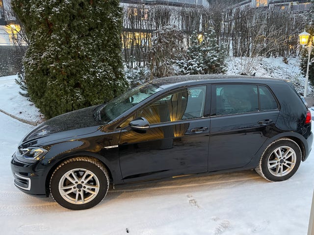 WVWZZZAUZK8902925 2019 VOLKSWAGEN GOLF-0
