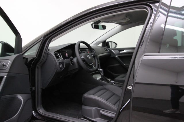2019 VOLKSWAGEN GOLF - 7