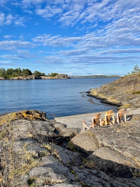 Brygge ved båthus Galleribilde