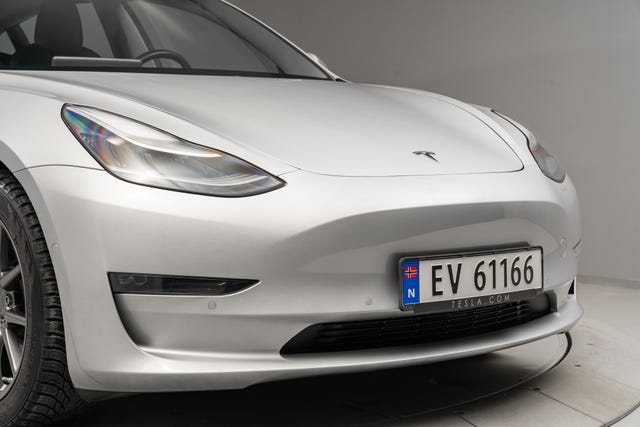 2019 TESLA MODEL 3 - 10