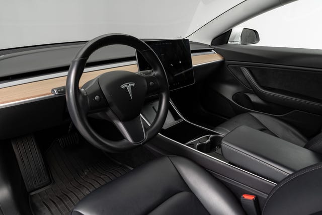 2019 TESLA MODEL 3 - 14