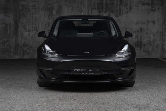 5YJ3E7EB1MF834321 2021 TESLA MODEL 3-2