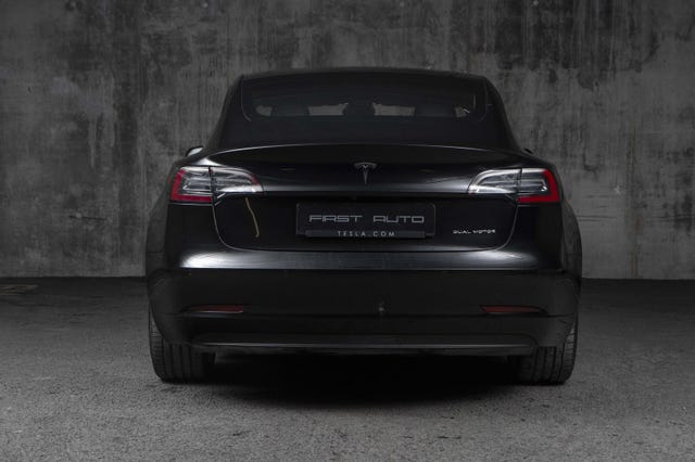 5YJ3E7EB1MF834321 2021 TESLA MODEL 3-5
