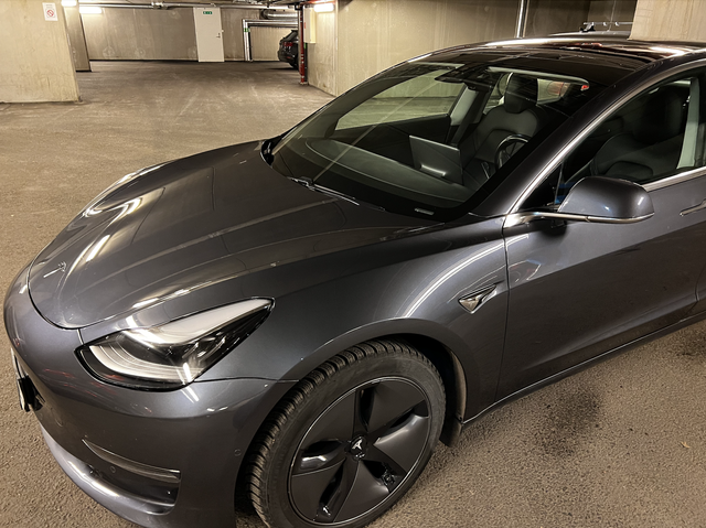 5YJ3E7EBXKF206061 2019 TESLA MODEL 3-1