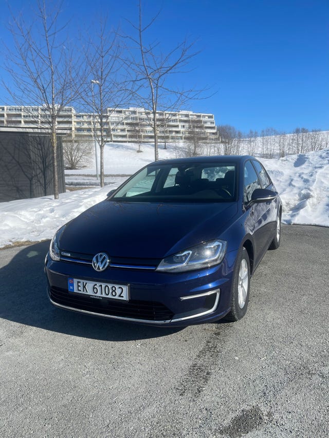 WVWZZZAUZJ8902497 2018 VOLKSWAGEN GOLF-0