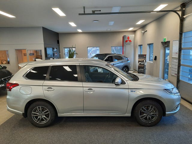 JMBXDGG3WLZ030448 2020 MITSUBISHI OUTLANDER-4