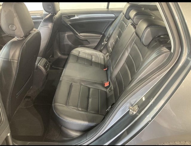 WVWZZZAUZJ8902810 2018 VOLKSWAGEN GOLF-2