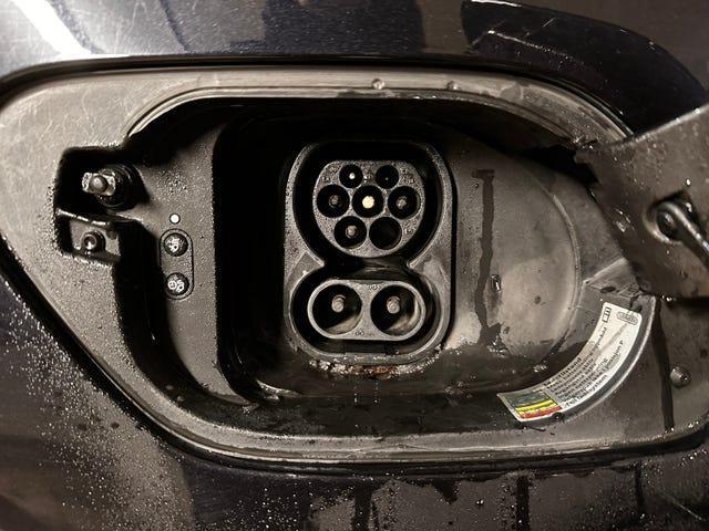 2019 VOLKSWAGEN GOLF - 50