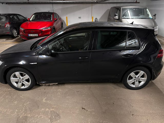WVWZZZAUZKW913395 2019 VOLKSWAGEN GOLF-4