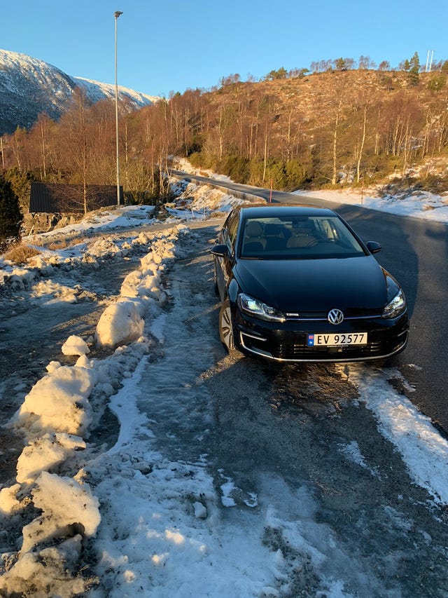 2018 VOLKSWAGEN GOLF - 18
