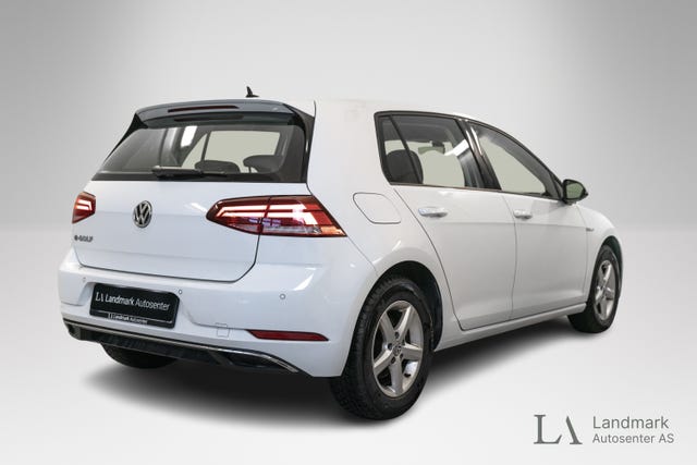 2018 VOLKSWAGEN GOLF - 10