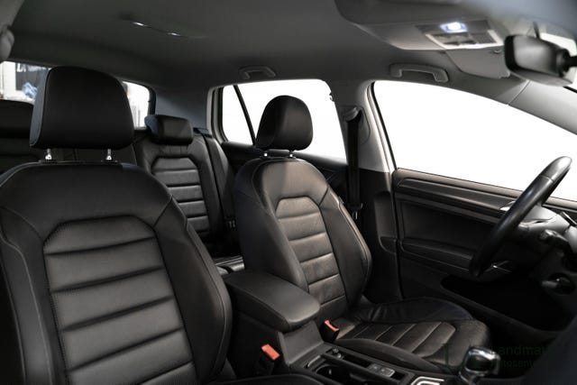 2018 VOLKSWAGEN GOLF - 35