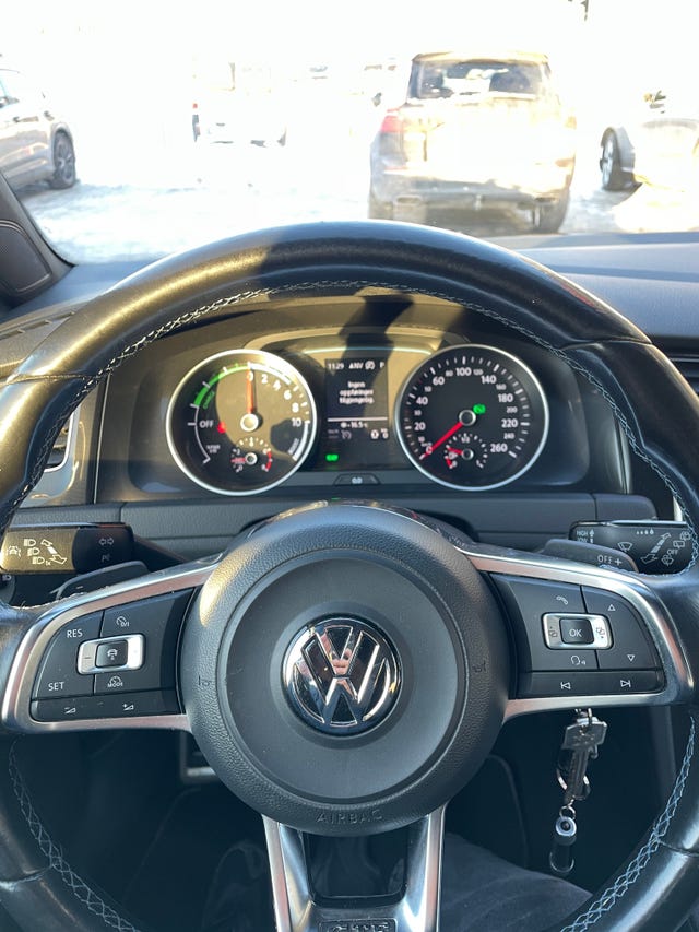 WVWZZZAUZFW126014 2015 VOLKSWAGEN GOLF-4