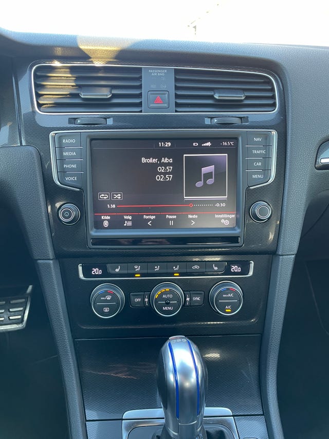 2015 VOLKSWAGEN GOLF - 7