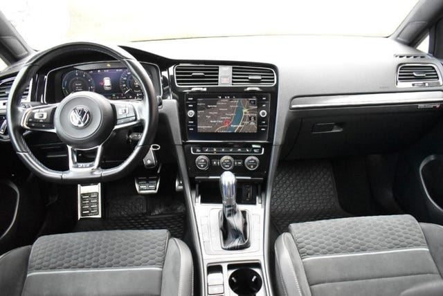 2018 VOLKSWAGEN GOLF - 12