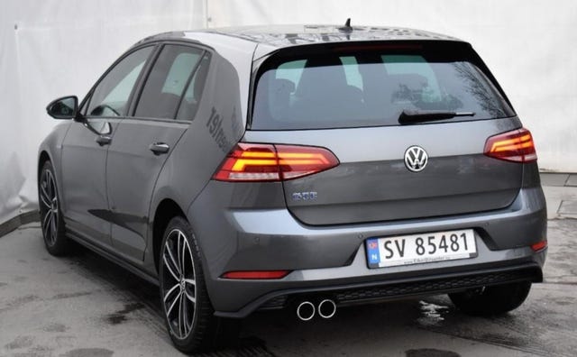 WVWZZZAUZJW803087 2018 VOLKSWAGEN GOLF-4
