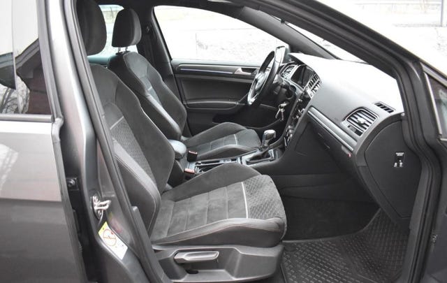 2018 VOLKSWAGEN GOLF - 10
