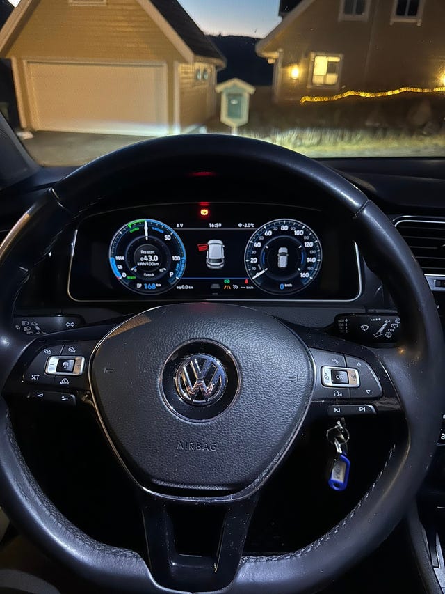 2018 VOLKSWAGEN GOLF - 14