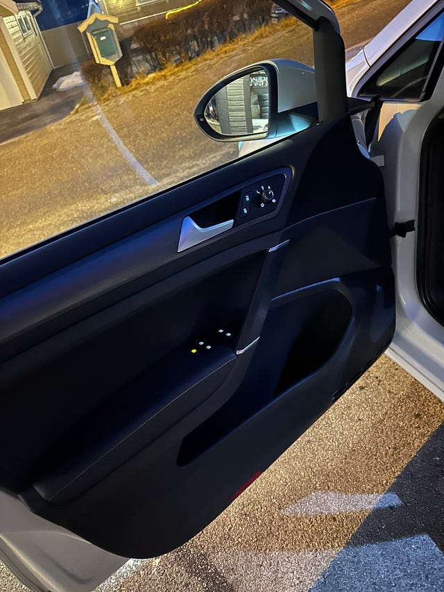 2018 VOLKSWAGEN GOLF - 17