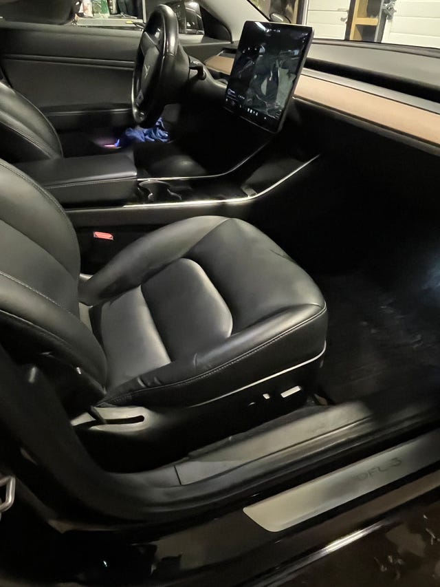 2019 TESLA MODEL 3 - 14