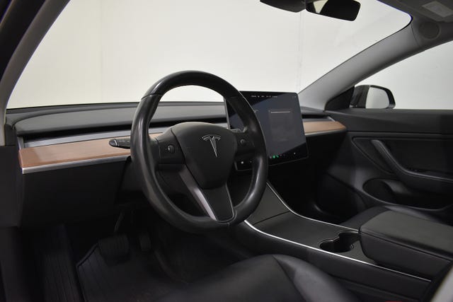 2019 TESLA MODEL 3 - 12