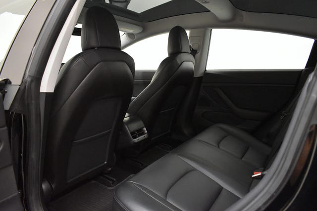 2019 TESLA MODEL 3 - 18