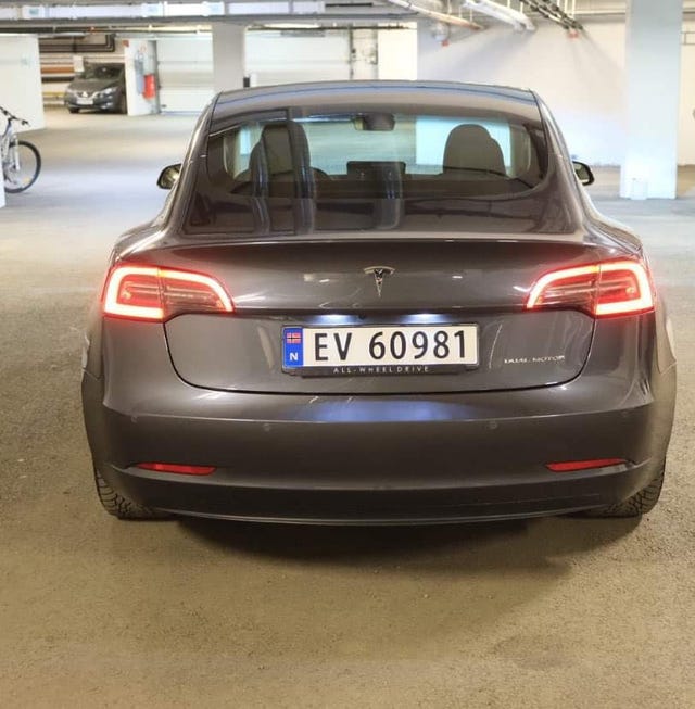 5YJ3E7EB1KF225212 2019 TESLA MODEL 3-3