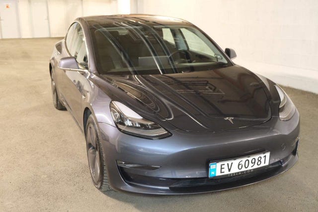 5YJ3E7EB1KF225212 2019 TESLA MODEL 3-1