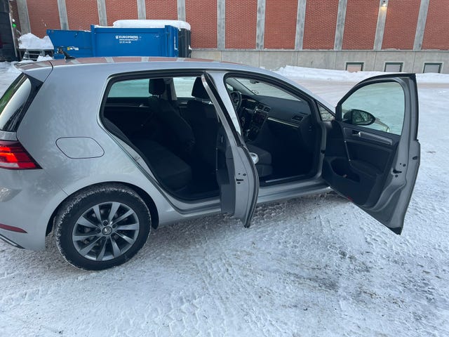 2019 VOLKSWAGEN GOLF - 9