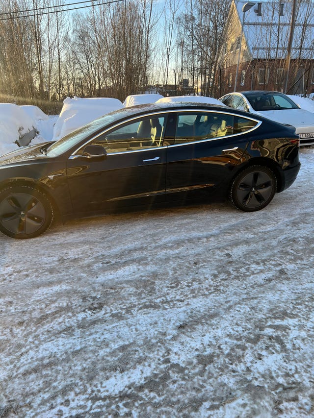 2019 TESLA MODEL 3 - 7