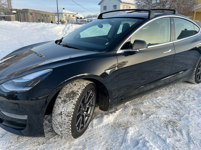 2019 TESLA MODEL 3 - 36