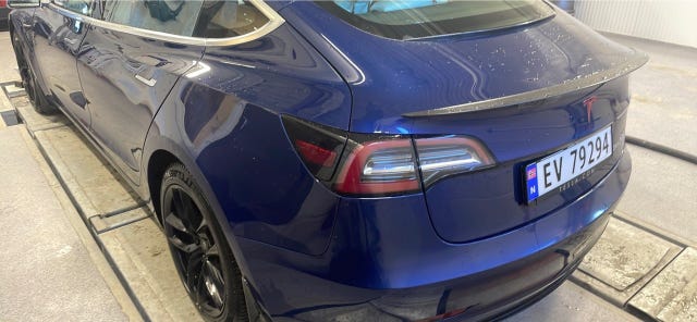 2019 TESLA MODEL 3 - 11