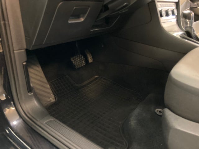 2015 VOLKSWAGEN GOLF - 25