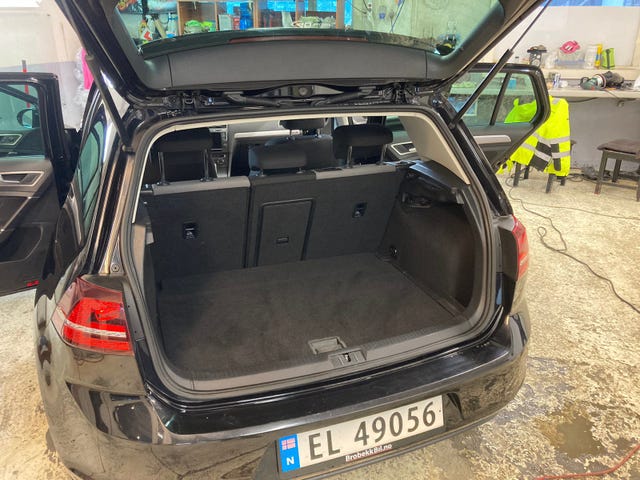 2015 VOLKSWAGEN GOLF - 30