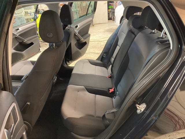 2015 VOLKSWAGEN GOLF - 27