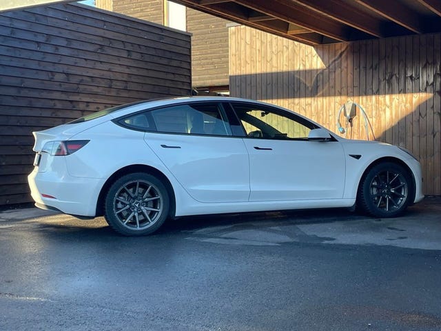 2021 TESLA MODEL 3 - 11