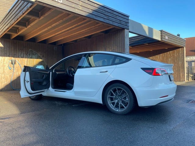 2021 TESLA MODEL 3 - 12