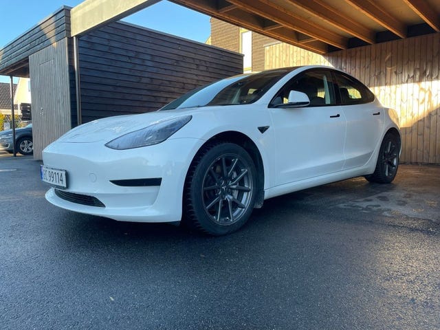 2021 TESLA MODEL 3 - 31