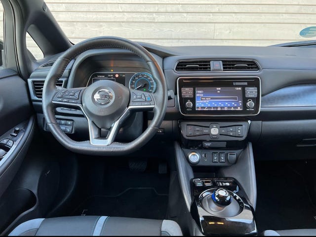 SJNFAAZE1U0023376 2019 NISSAN LEAF-4