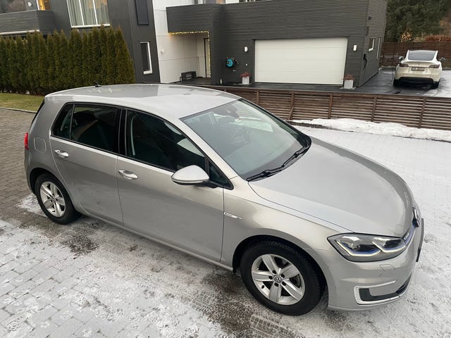 2018 VOLKSWAGEN GOLF - 11