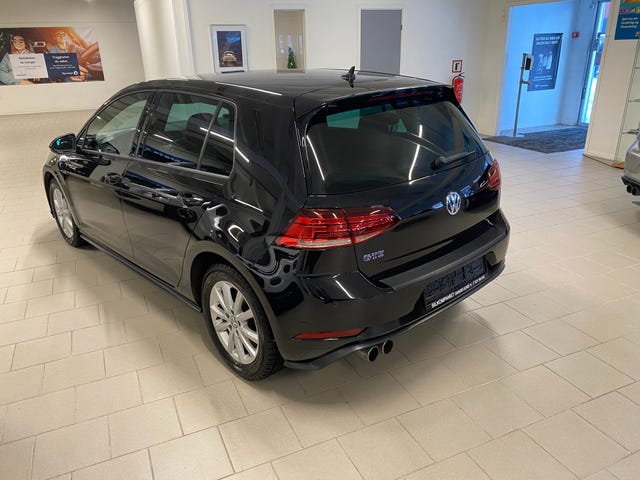 2018 VOLKSWAGEN GOLF - 27
