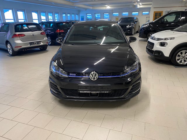 2018 VOLKSWAGEN GOLF - 25