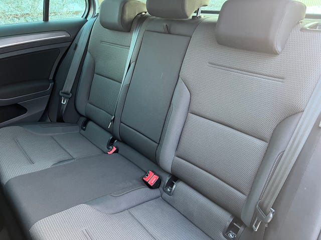 2018 VOLKSWAGEN GOLF - 10