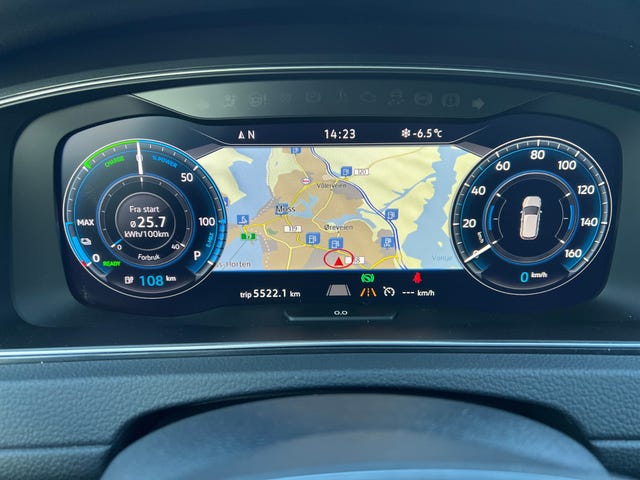 2018 VOLKSWAGEN GOLF - 13