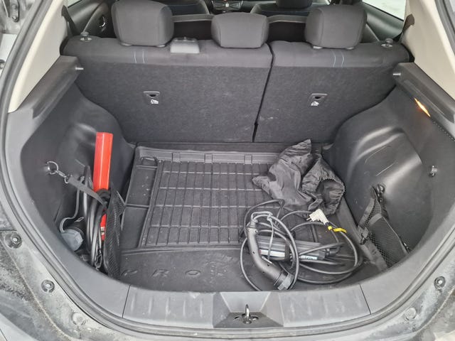 2018 NISSAN LEAF - 14
