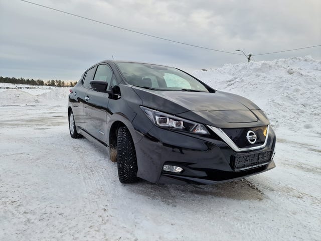 SJNFAAZE1U0004985 2018 NISSAN LEAF-0