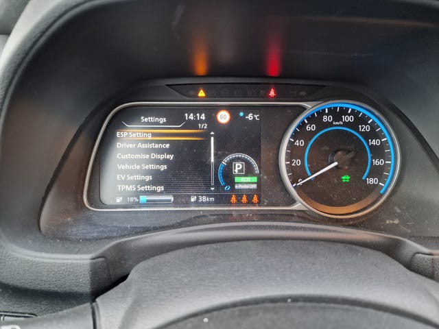2018 NISSAN LEAF - 19