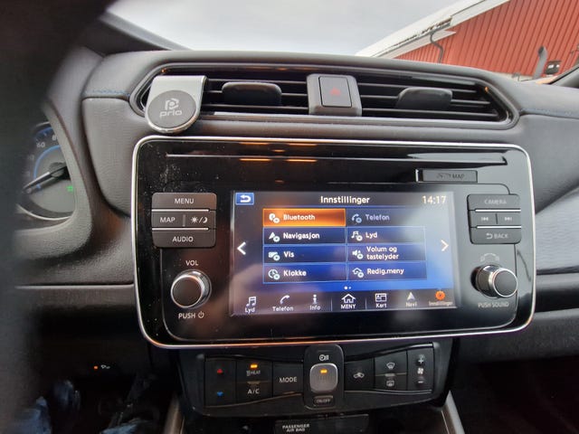 2018 NISSAN LEAF - 31