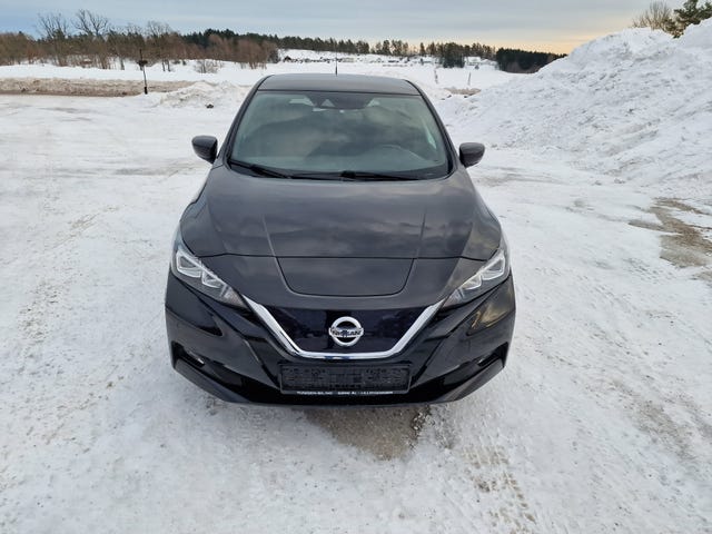 SJNFAAZE1U0004985 2018 NISSAN LEAF-2